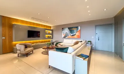 Apartamento à venda com 3 quartos, sendo 3 suítes e 172m²