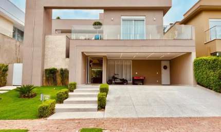 Casa com 5 suítes à venda no Residencial Gênesis  I