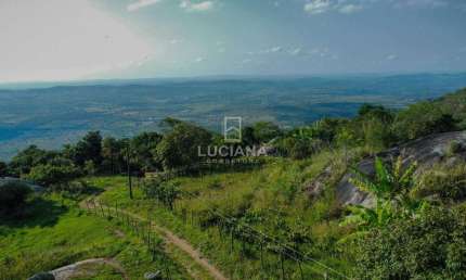 A vista mais linda que você já viu! 4,28 hectares para venda em Serra Negra!
