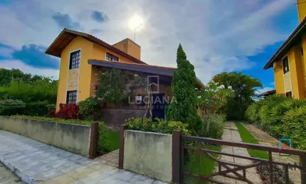 Oportunidade! Casa com 4 suítes com excelente preço em condomínio