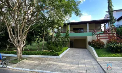 Casa à venda em Condomínio às Margens da BR 232 - 04 quartos (sendo 02 suítes)