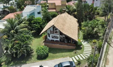 Oportunidade! Casa com 4 quartos em um Belíssimo Condomínio de Gravatá