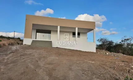 Excelente Casa em Condomínio de Ótima Localização - Chã Grande/PE