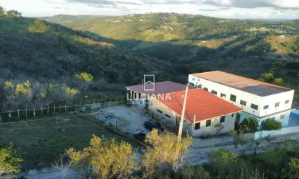 Vista Espetacular! Casa com 4 Quartos perto da BR-232 em Gravatá/PE