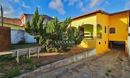 Próxima do Comércio! Casa para venda com Excelente localização em Gravatá/PE