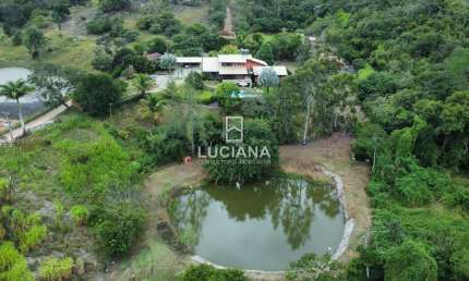 Rancho com 2.5 Hectares - Casa e estrutura de Alto Padrão em Gravatá/PE