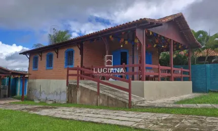 648 m² de Terreno! Casa com 3 Quartos perto da BR-232 e da Via Local em Gravatá!