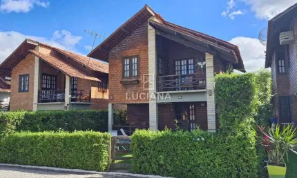 Veja essa casa com 3 quartos em condomínio fechado perto da br-232 em gravatá!