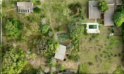 Chácara - área útil 402m² e terreno 10000m² À Venda em Novo Horizonte – Araruama/RJ - R$ 725 mil