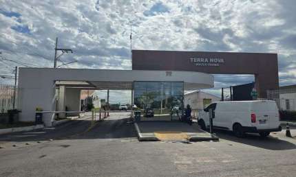 Condomínio Terra Nova em Várzea Grande Casa 3/4 com terreno maior