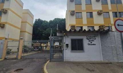 Apartamento no Condomínio Jardim das Vivendas - 2 Quartos - Bairro Porto - Cuiabá R$ 160 Mil
