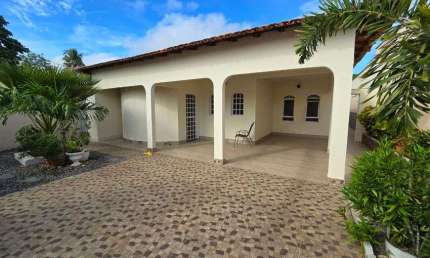 Excelente Casa Jardim Primavera a 50 metros da Av. Miguel Sutil em Cuiabá.
