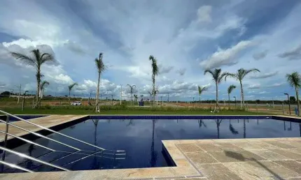 Condomínio Verana Lotes com 250m² em Várzea Grande - Av Mario Andreazza