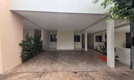 Linda Casa 3/4 Condomínio Esmeralda ampliada e com Placa Solar Excelente localização