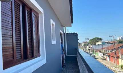 Casa Sobreposta para Locação em Itanhaém, SAVOY, 2 dormitórios, 1 banheiro