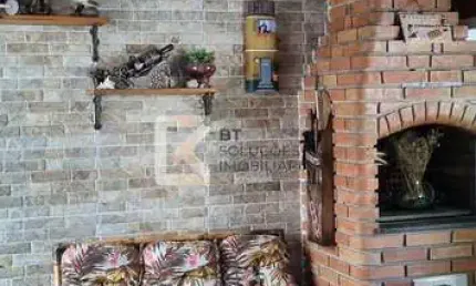 Casa com 3 dormitórios sendo 1 suíte à venda, 152 m² de terreno e 114 de área construída por r$ 630