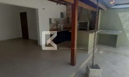 Sobrado à venda, são 3 dormitórios sendo 1 suíte - 170 m de area construída - Parque São Lourenço,