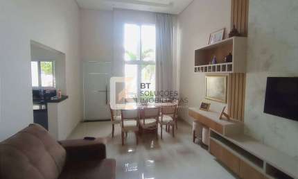 Belíssima Casa à venda, 2 dormitórios, 1 suíte, 2 vagas de garagem, Condomínio Jardim Park Real, In