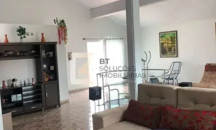 Casa com 2 quartos à venda na Rua Hermínio Steffen, 111, Jardim Regina, Indaiatuba