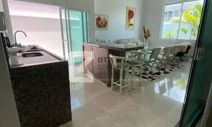 Casa à venda, 3 dormitórios sendo 1 suíte com closet, 4 vagas de garagem, Área Gourmet, Jardim Espl
