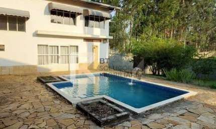 Chácara à venda, Sobrado de 556m², Piscina, Área Gourmet, Canil, Jardinagem, Chácara Alvorada, Inda