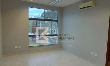 Sala para locação, andar superior, com ar condicionado, estacionamento próprio, Bairro Vila Castelo
