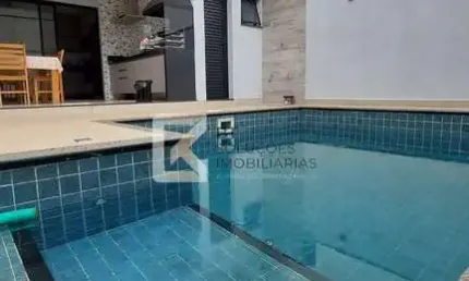 Sobrado à venda, 3 dormitórios sendo 2 suítes, Piscina, Churrasqueira, Condomínio Jardim Residencia