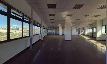 Andar corrido | Andar corporativo | Aluguel | Estoril - Raja Gabaglia