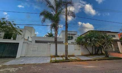 Casa comercial para alugar no Belvedere, Belo Horizonte 