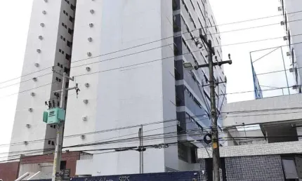 Apartamento a venda na Beira-mar (calçadão) de Candeias