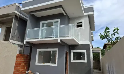 Duplex excelente para venda no Jardim Marileia em Rio das Ostras RJ