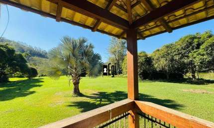 Sítio com 3 dormitórios à venda, 8500 m² por R$ 989.900,00 - Zona Rural - Juiz de Fora/MG
