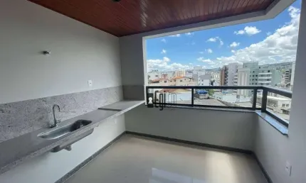 Apartamento com 3 dormitórios à venda, 100 m² por R$ 579.000,00 - Santa Helena - Juiz de Fora/MG