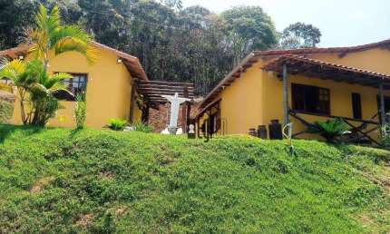 Chácara com 5 dormitórios à venda, 7500 m² por R$ 380.000,00 - Chacara - Chácara/MG