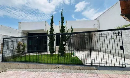 Casa com 3 dormitórios à venda, 123 m² por R$ 980.000,00 - São Mateus - Juiz de Fora/MG