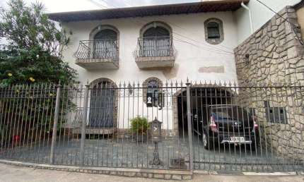 Excelente Oportunidade no Manoel Honório - Casa 4 Quartos com 2 Vagas de Garagem !!
