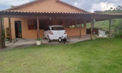Chácara com 3 dormitórios à venda, 3000 m² por R$ 620.000,00 - Zona Rural  - Matias Barbosa/MG