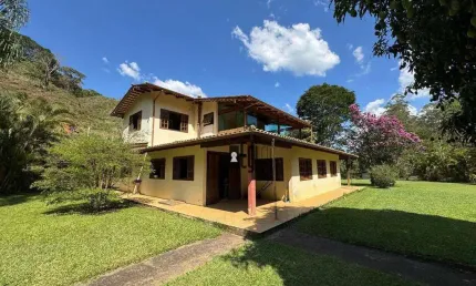 Sítio com 4 dormitórios à venda, 50000 m² por R$ 1.500.000,00 - Torreões - Juiz de Fora/MG