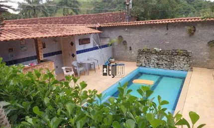 Sítio com 4 dormitórios à venda, 96800 m² por R$ 3.000.000 - Centro - Cataguases/MG