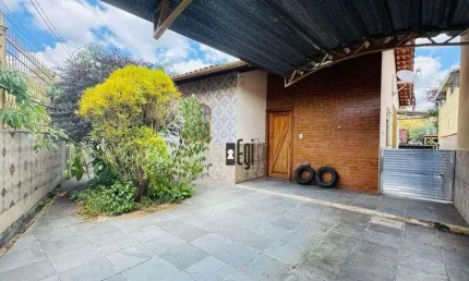 Casa com 2 dormitórios à venda, 54 m² por R$ 280.000,00 - Barbosa Lage - Juiz de Fora/MG