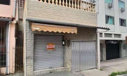 Casa com 3 dormitórios à venda por R$ 650.000,00 - Bandeirantes - Juiz de Fora/MG