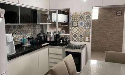 Casa com 2 dormitórios à venda, 61 m² por R$ 250.000,00 - Borboleta - Juiz de Fora/MG