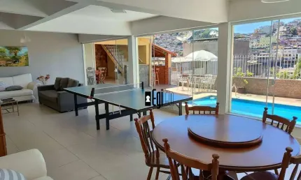 Casa com 5 dormitórios à venda por R$ 1.275.000 - Bairu - Juiz de Fora/MG