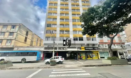 Apartamento com 2 dormitórios à venda, 70 m² por R$ 180.000,00 - Centro - Juiz de Fora/MG