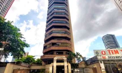 Lindo Apartamento à venda no Ed. Ibiza de 500m², 4 suítes com varandas, 3 vagas,  no Umarizal