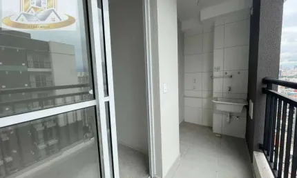 Apartamento a Venda na Moóca, 2 Quartos, Varanda, Sem Vaga, com Lazer.