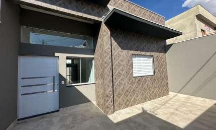 Casa com 3 quartos à venda na Rua Macuco, 37, Condomínio Villa Verde Bragança, Bragança Paulista, 110 m2 por R$ 580.000