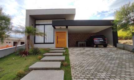 CASA MOBILIADA PARA LOCAÇÃO – EUROVILLE 2  Bragança Paulista – Condomínio Fechado