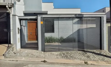 Belíssima casa térrea para locação – bairro quintas dos vinhedos