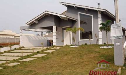 Casa à Venda - Condomínio Bella Vittá - Vargem Grande Paulista, SP